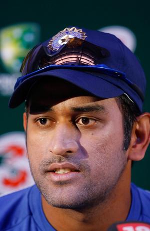 dhoni portrait