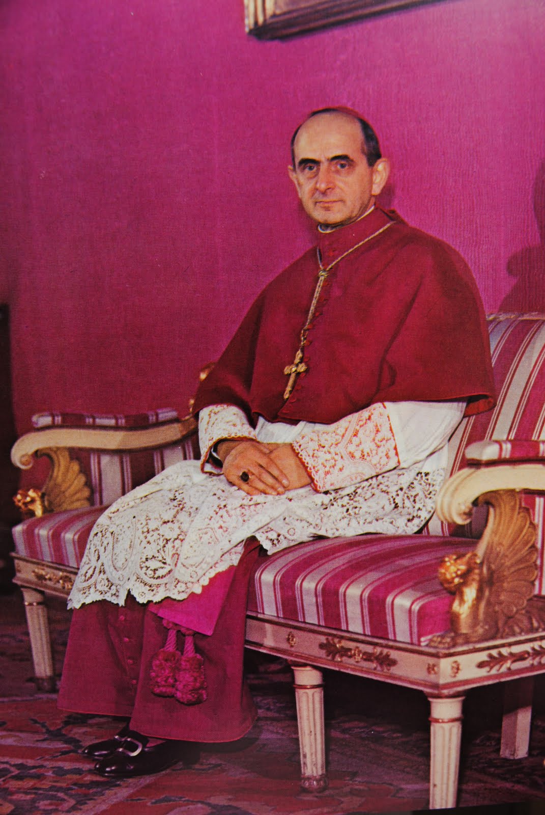 Orbis Catholicus Secundus Choir Dress