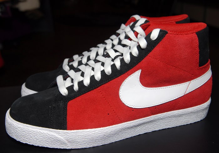 womens nike blazer red