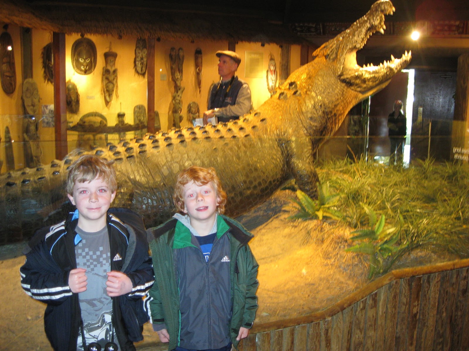 Gomek Crocodile