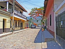 La calle de Copan Ruinas