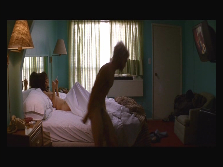 [VTS_01_4.VOB_001074922.jpg]