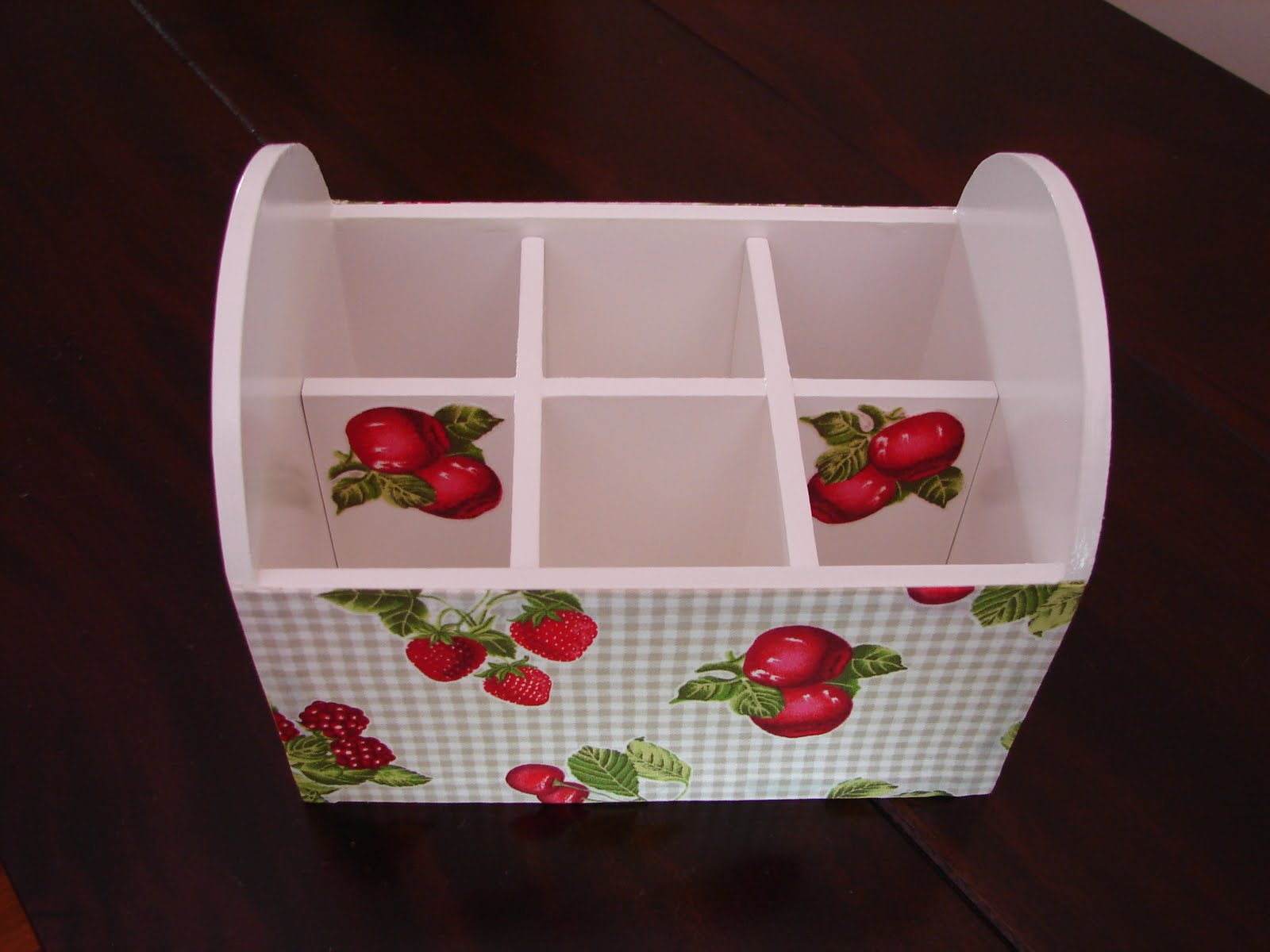 [KitFrutasVermelhas03.JPG]