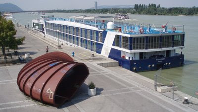Donau cruise ship