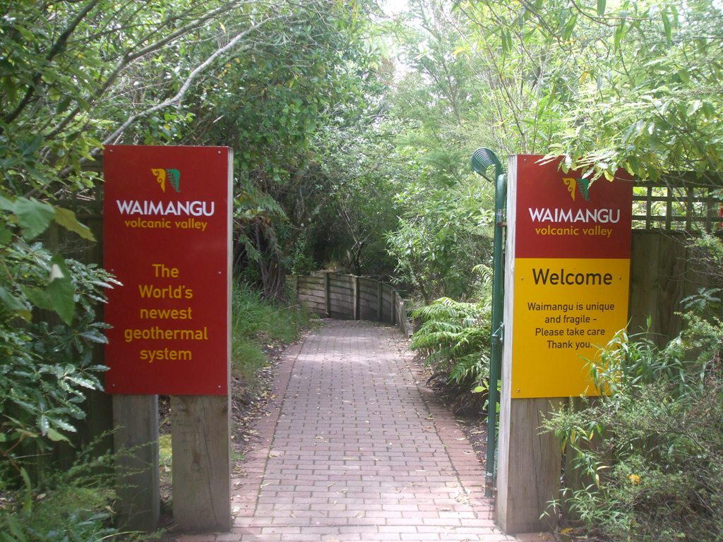 [waimangu4.jpg]