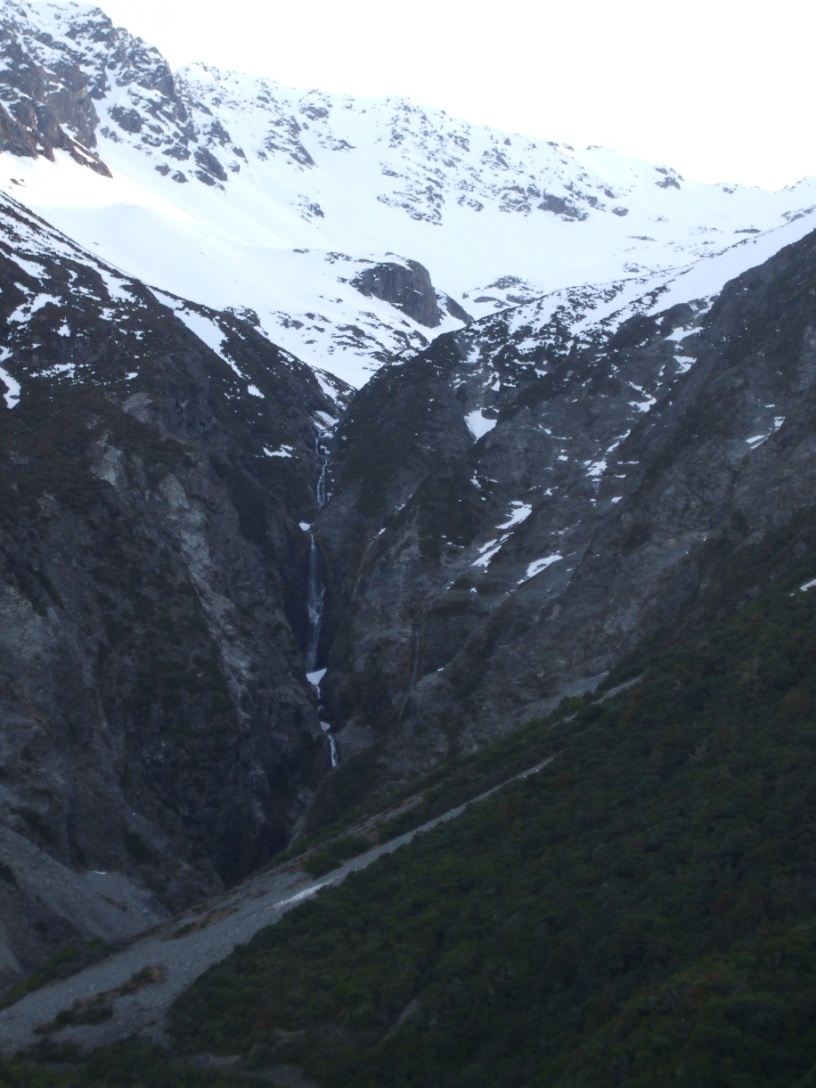 [waterfall4.jpg]
