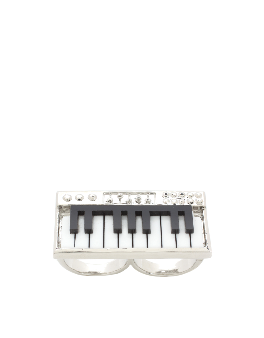 [baguedoublepiano.jpg]