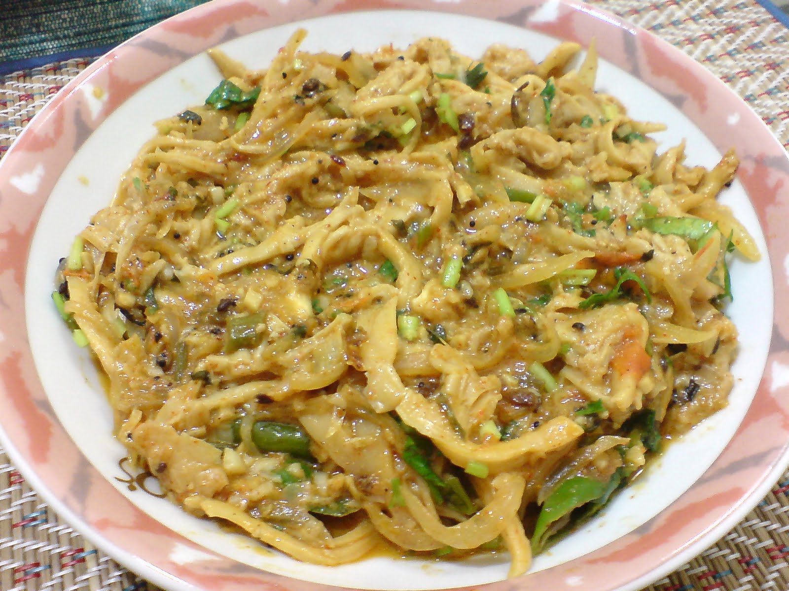 Sri lankan Curries Sweets & food Recepies: Mushroom Curry බිම්මල් කරිය