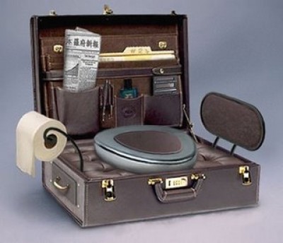 [gadget-gotta-go-briefcase.jpg]
