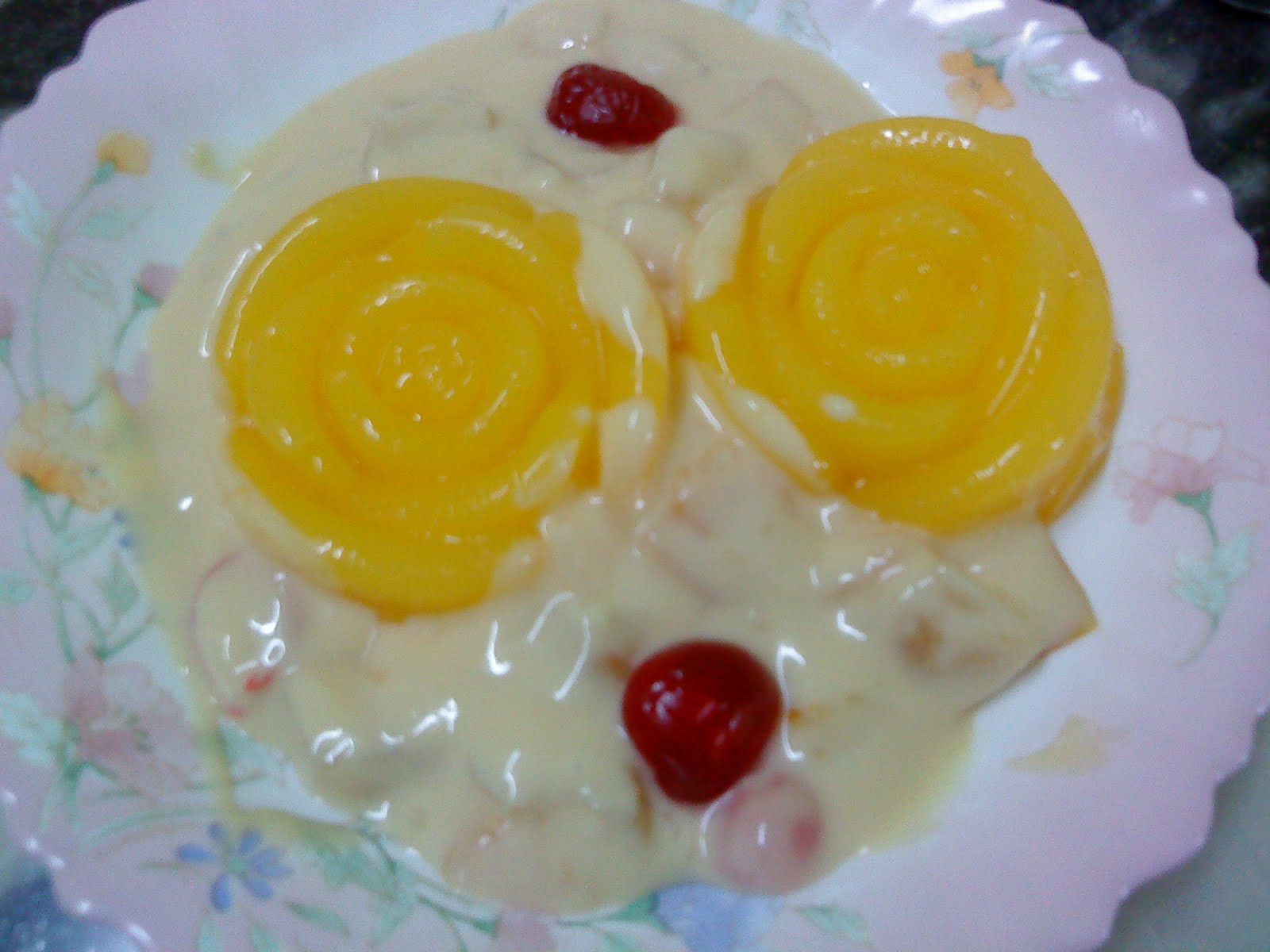 Fruit cocktail pudding