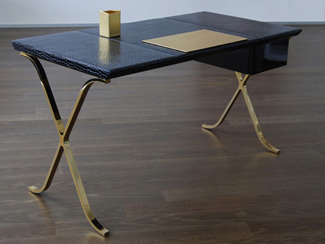 Small Modern Writing Tables Design by Sabinoaprile