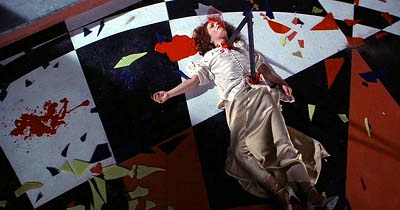 Suspiria (1977)