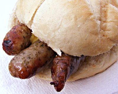 Bratwurstsemmel Drei im Weggla Nürnberger Bratwurst