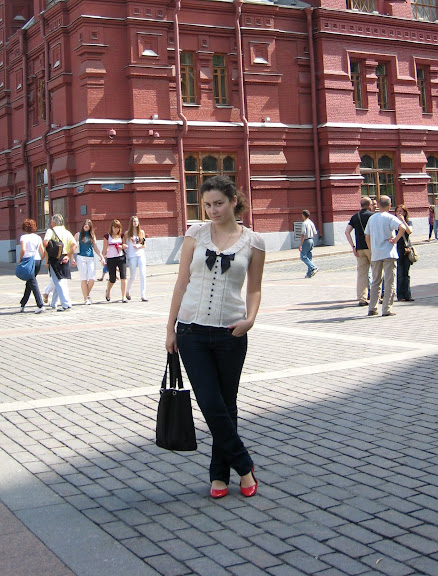 Nina Red Square