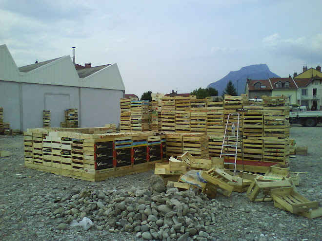 le mur de la pièce montée à 90cm et mise en place du chaînage
