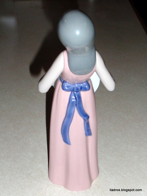 lladros Retired 1978 Lladro Figurine 5008 The Dreamer 10"