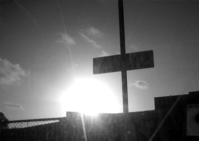 [train-station1.jpg]