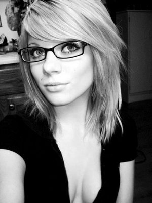 Emo Scene Hairstyle: Trendy Sexy Emo Girls Hairstyles For Short Hair