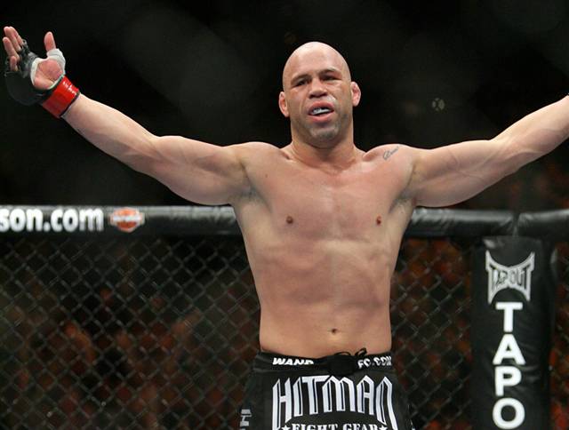 http://4.bp.blogspot.com/_co0zLNgeo-4/TUtVaouA2pI/AAAAAAAAAGQ/qE0PzOgC0t0/s1600/wanderlei-silva-2.jpg