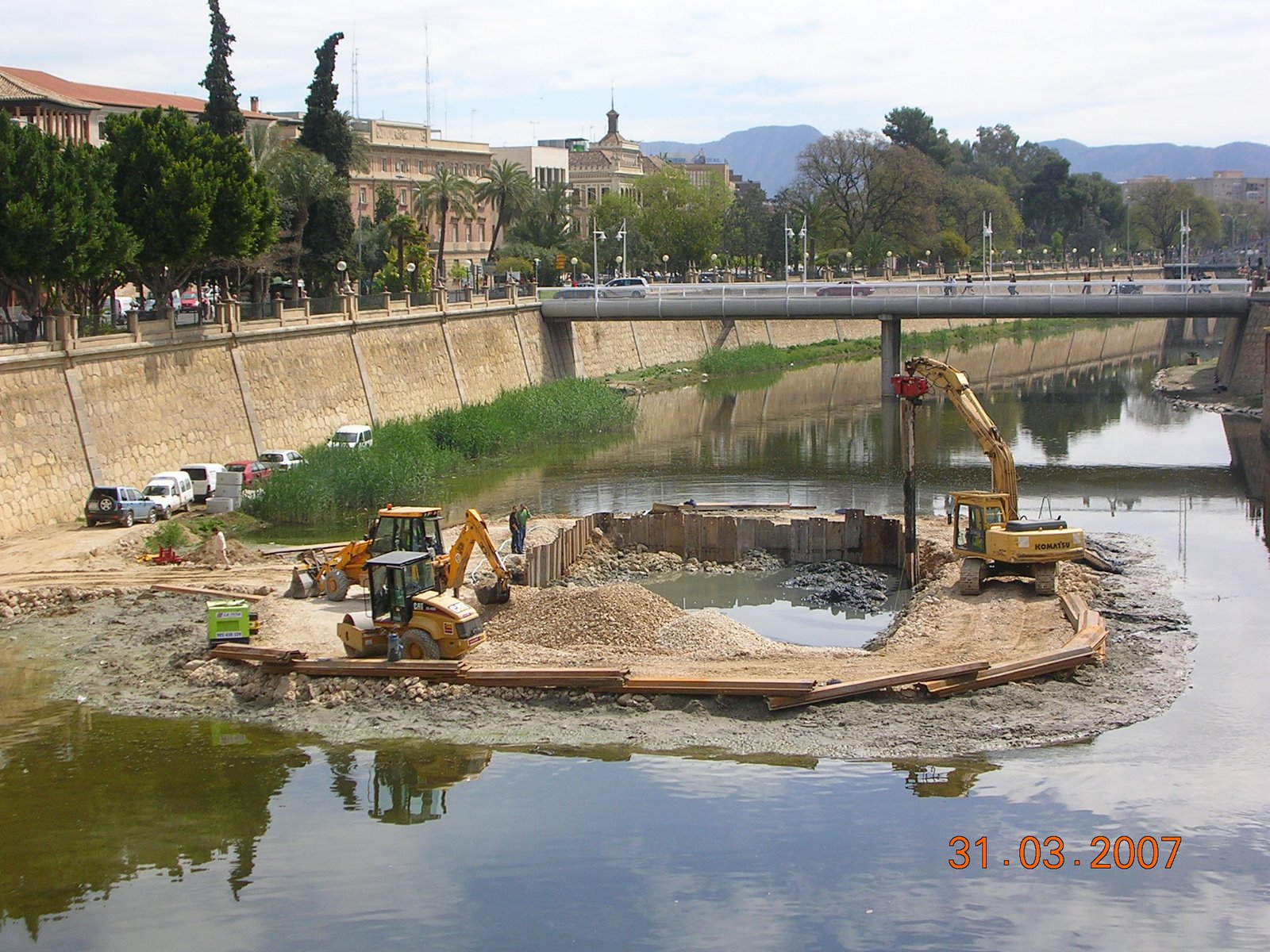 [DSCN5722.JPG]