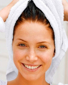 Le moyen pour lemballage sur les cheveux humides et secs