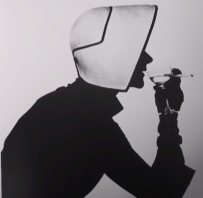 http://4.bp.blogspot.com/_cqi7yF__FXY/SQbUc8ggf6I/AAAAAAAACLk/U3w6ZSvEgmE/s400/IrvingPenn1953.jpg