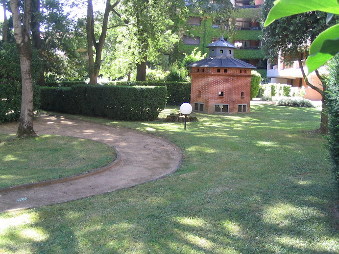 Pigeonnier dans le parc