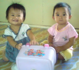 anAk Kembar