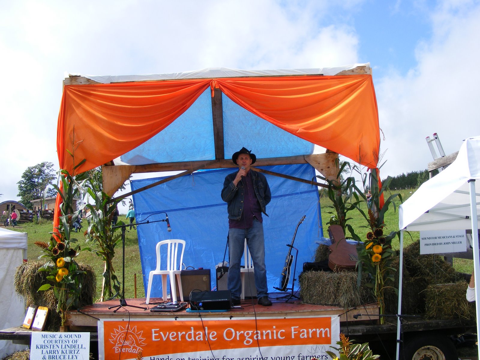 [feastoffields_stadlander.jpg]