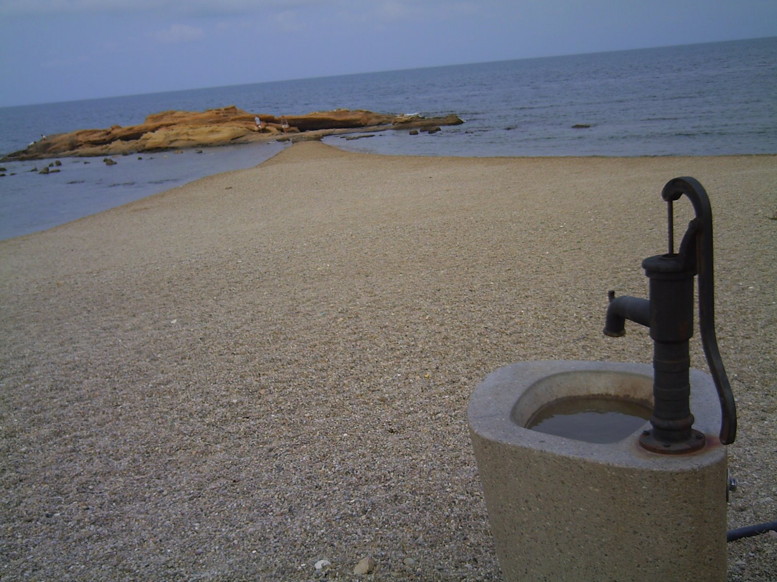 [PICT0108.JPG]
