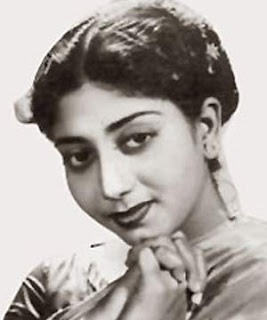 Momer Alo (1964)