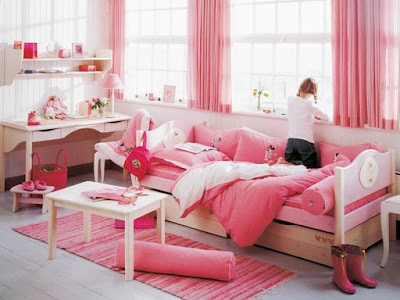 Pink Bedroom on Bedroom Designs In Pink