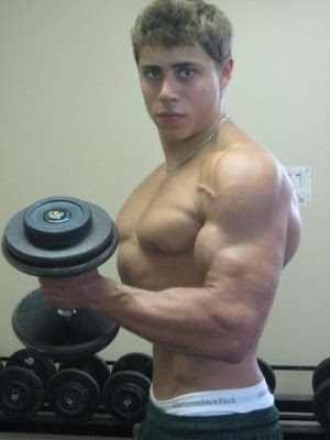 Charley Montreuil is a teen bodybuilding phenomenon exceptional size Charley Montreuil is a teen bodybuilding phenomenon exceptional size