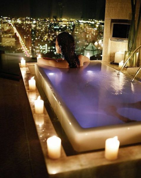 Most Expensive Hotel Rooms Four Seasons Ty Warner Penthouse suite New York