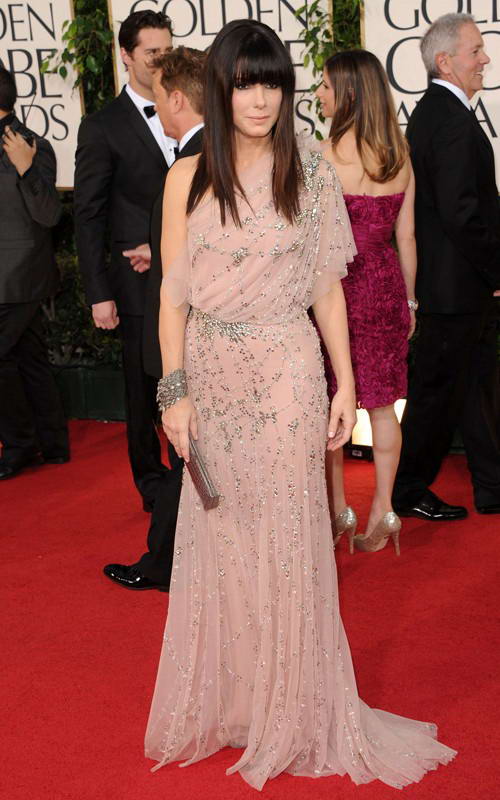 Sandra Bullock showed off new hairstyle at 2011 Golden Globe Awards Sandra Bullock showed off new hairstyle at 2011 Golden Globe Awards