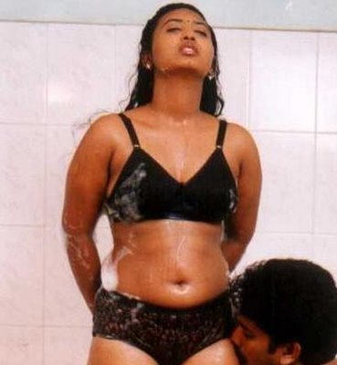 [mallu+aunty+1.bmp]