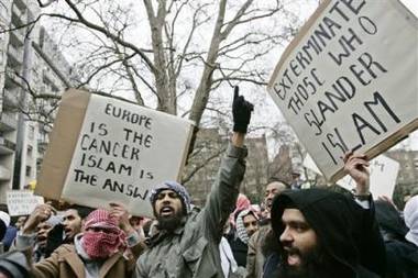 [Muslims+in+London+3.jpg]