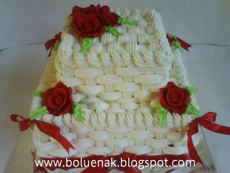 Toko Kue Bolu Enak Tart 2tingkat