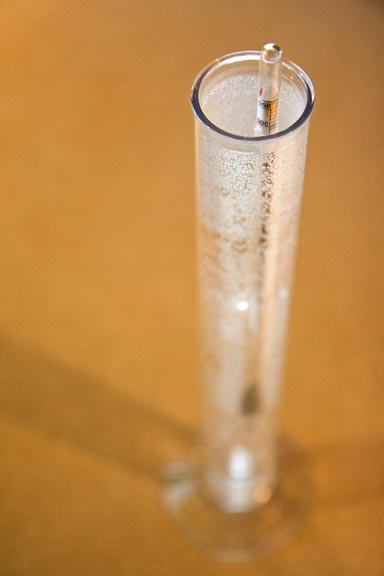 [Brewing+Hydrometer.jpg]