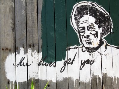 [Tracy+Milchick+-+The+Blues+Get+You.JPG]