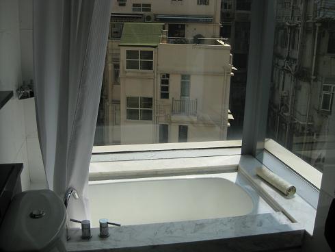[Panorama+Hotel+Bathroom.JPG]
