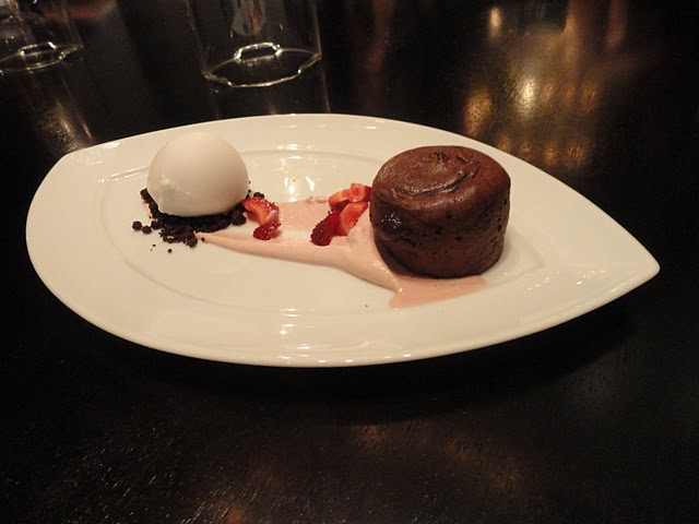 Henry Ford High School Sterling Heights Craft Show