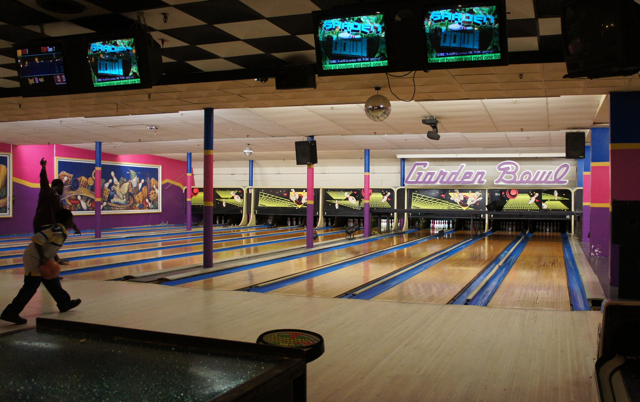 Michigan 1001 Daily Photo: The Majestic in Detroit