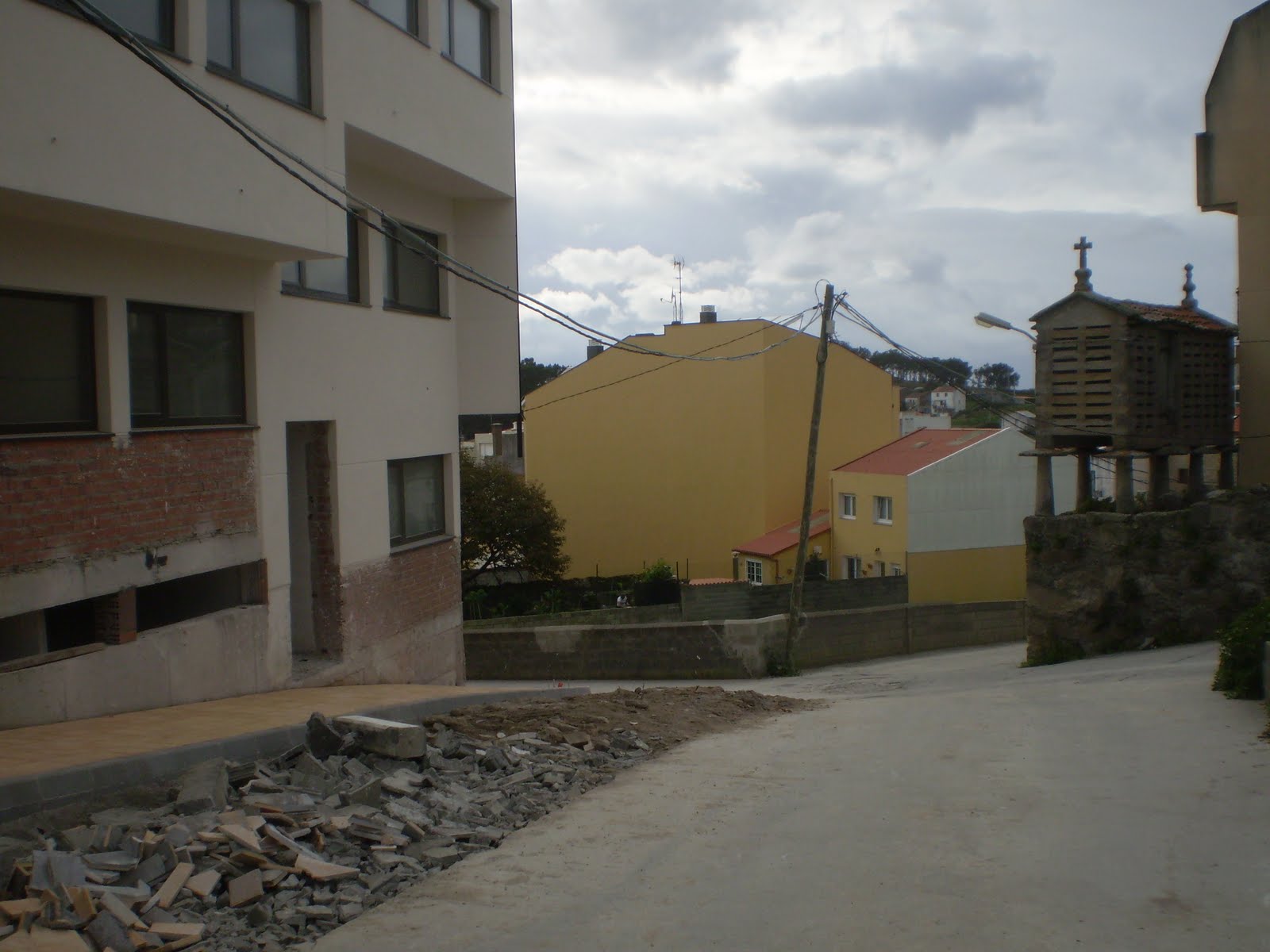 [Corme+5.JPG]