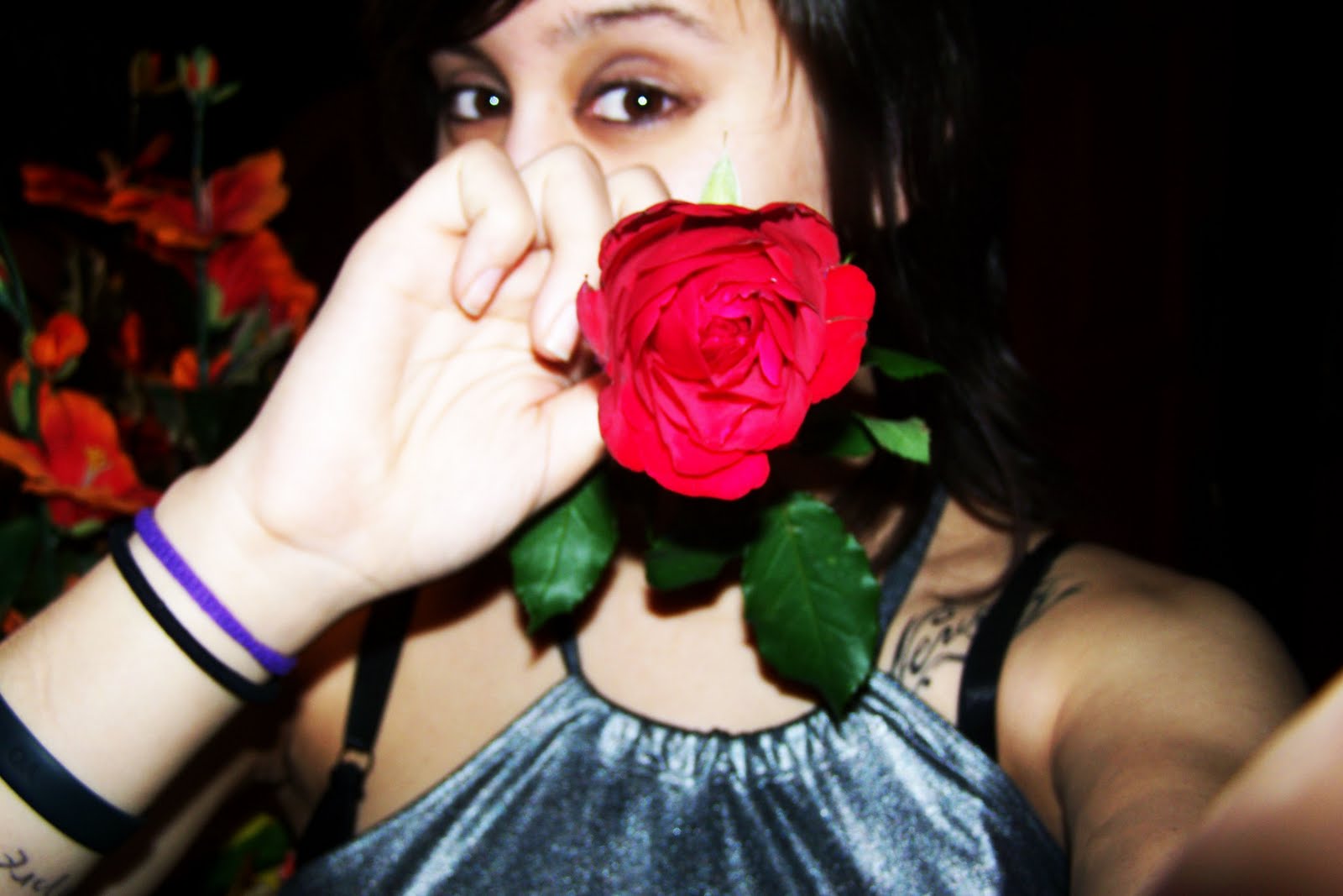 entre Espinas Y Rosas Facebook - Imagenes De Rosas Con Espinas