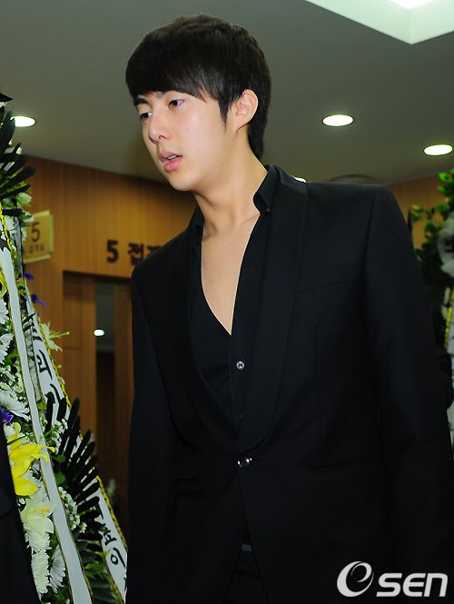 so ji sub best friend died my crazy li l corner pix kim hyung joon paid his last so ji sub best friend died my crazy li l corner pix kim hyung joon paid his last