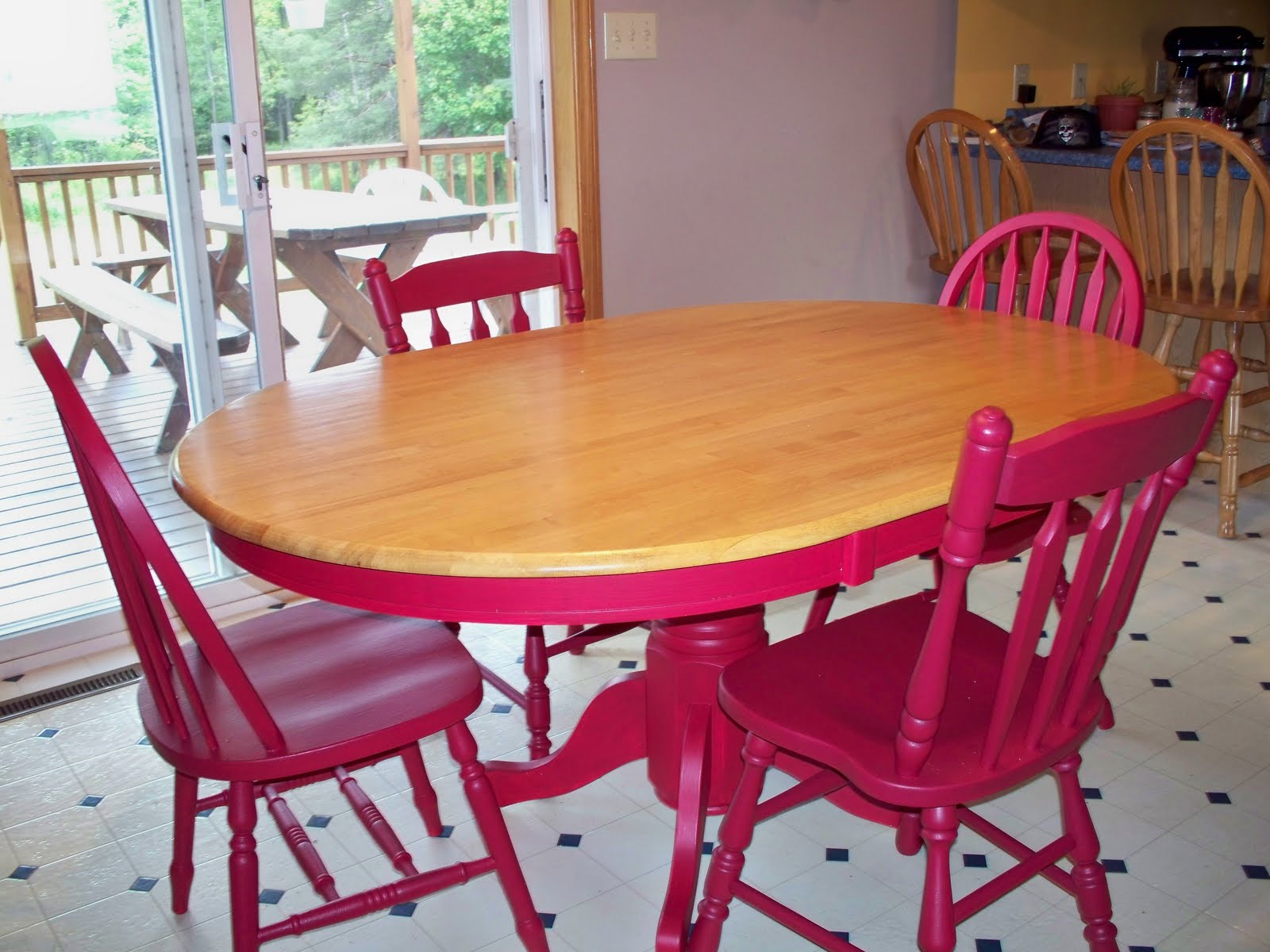 The Domestic Groove Free Kitchen Table Redo!
