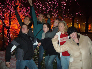 Women Extrodinaire Conquering Temple Square...