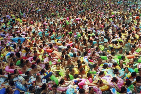 piscina+chinos+zhang.jpg