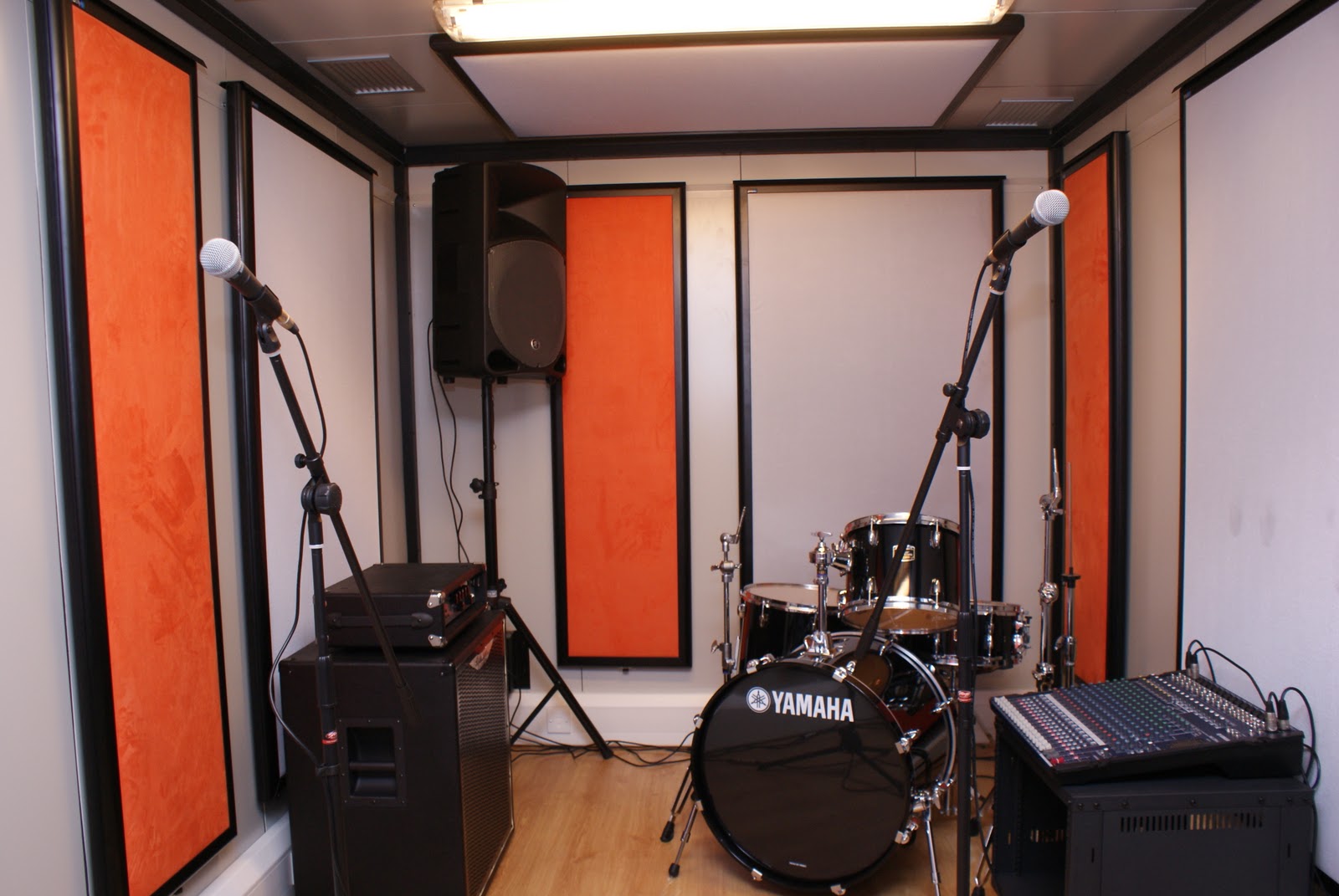 Amadeus Equipment & Acoustics Glasgow Music Studios